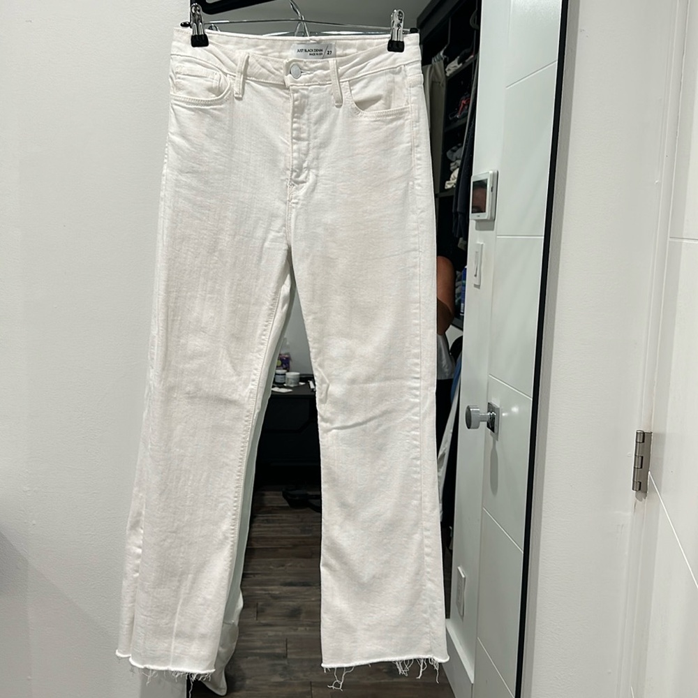 Great white jeans, small stain on butt, see photo